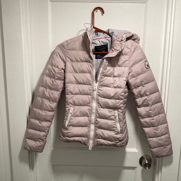 American Eagle Outfitters Jackets & Blazers - American Eagle Puffer Jacket
